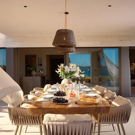 别墅 Beachfront Malia Near With Heated Pool & Jacuzzi 特罗吉尔