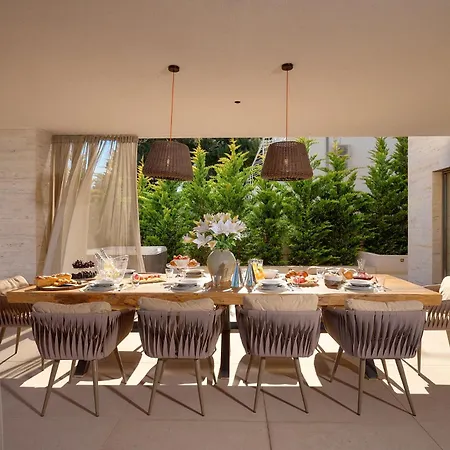 Beachfront Malia Near With Heated Pool & Jacuzzi 特罗吉尔
