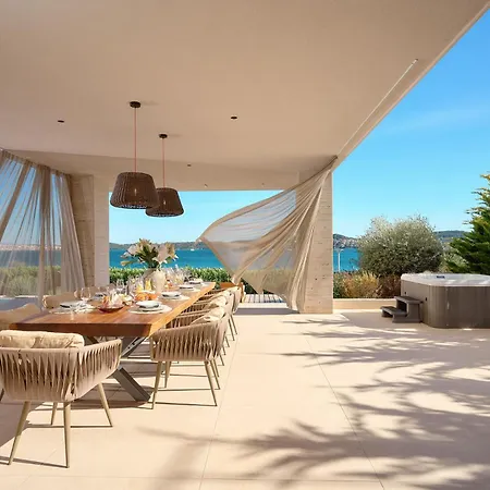 Beachfront Malia Near With Heated Pool & Jacuzzi * Τρογκίρ